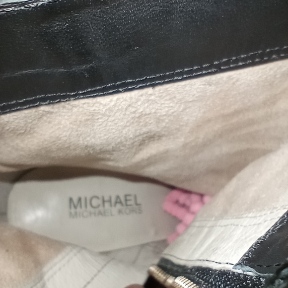 Micheal kors hi heel booties size 6 - Picture 5 of 12